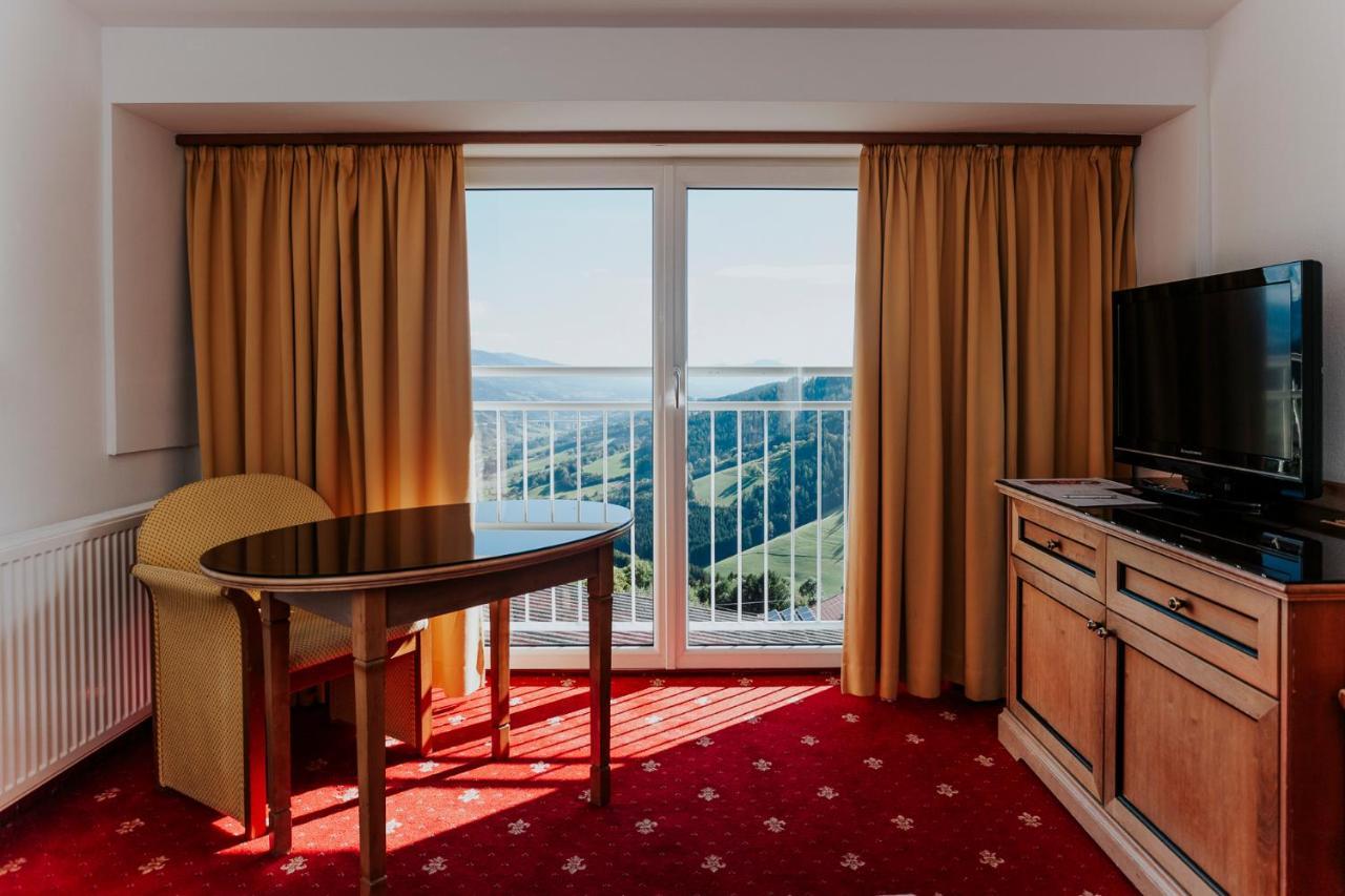 Hotel Friesacherhof Prebl Bagian luar foto