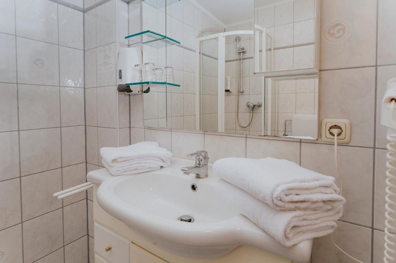 Hotel Friesacherhof Prebl Bagian luar foto