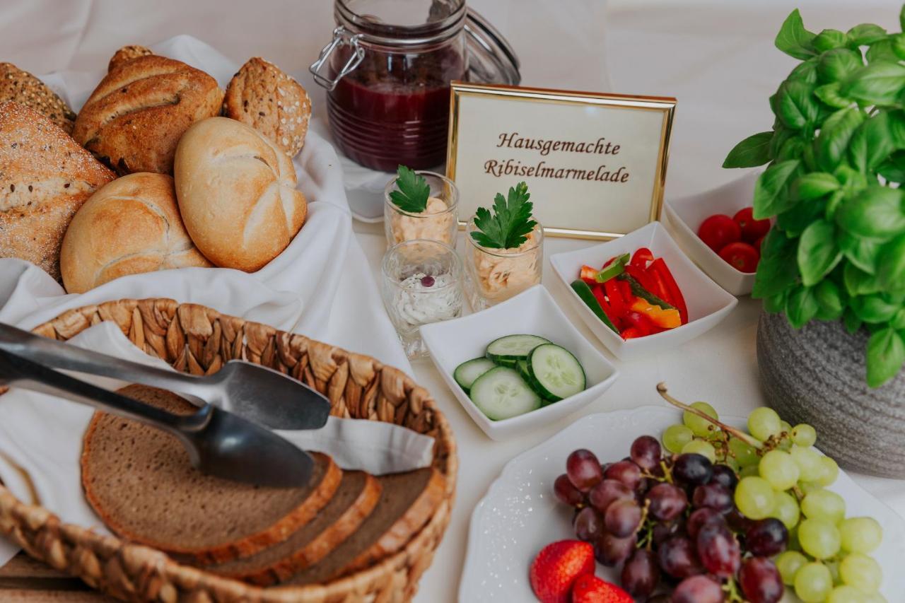 Hotel Friesacherhof Prebl Bagian luar foto