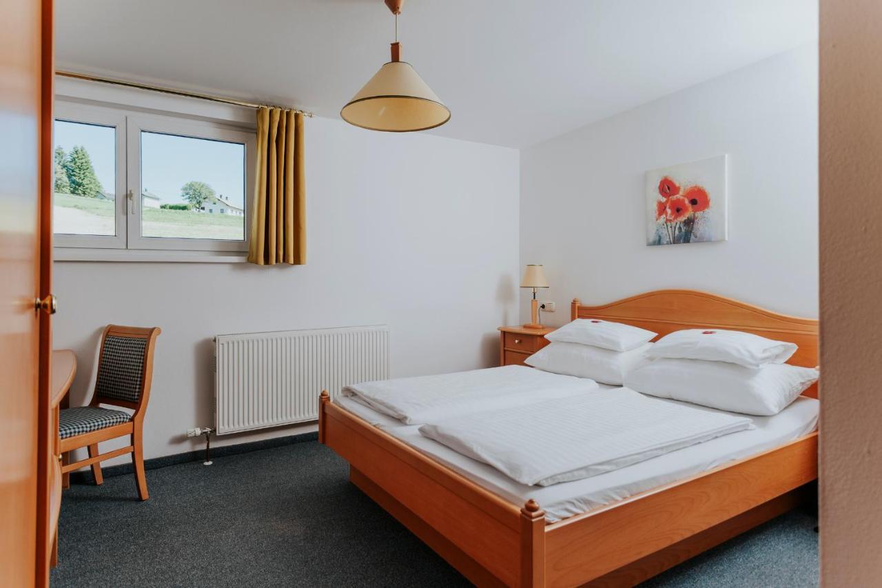 Hotel Friesacherhof Prebl Bagian luar foto