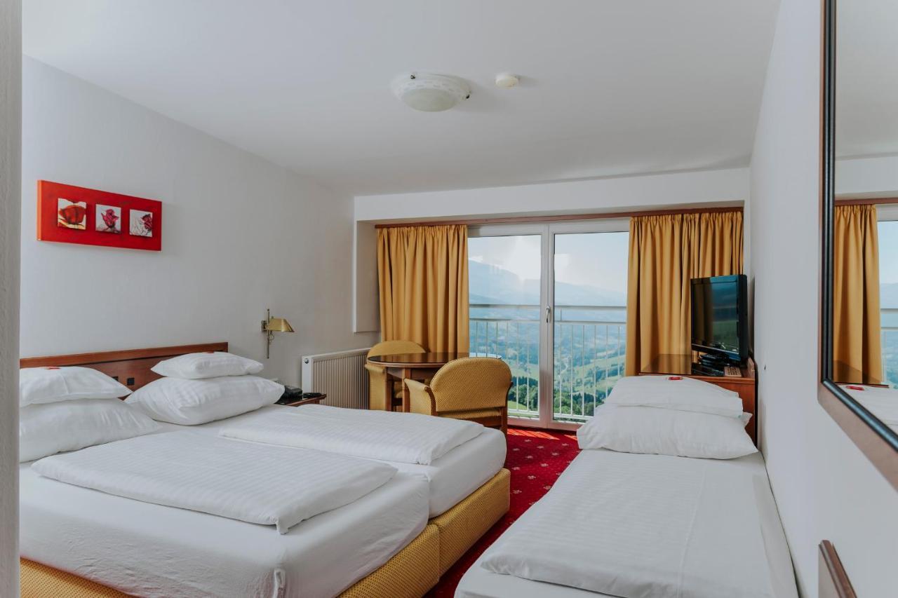 Hotel Friesacherhof Prebl Bagian luar foto